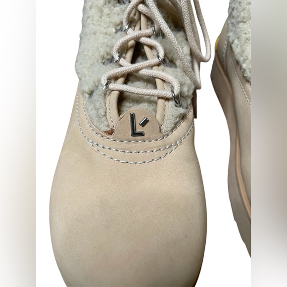 Larroude Vail Faux Fur Waterproof Boots in Sand & Cream Size 8.5 Women’s - Picture 5 of 13